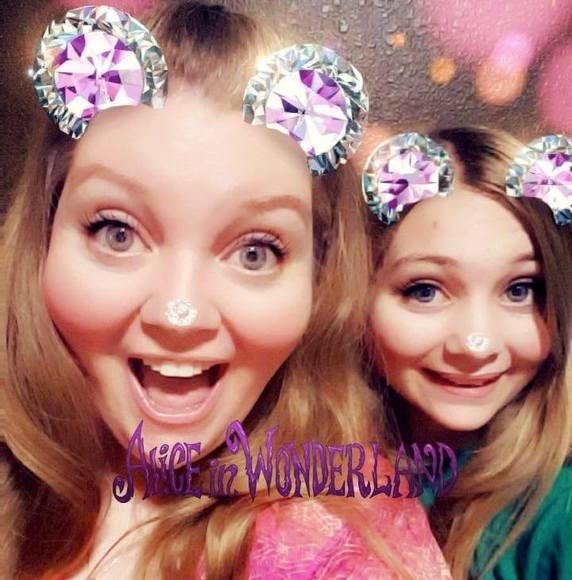 Meet your Posher, Cristyn - Picture 1 of 1